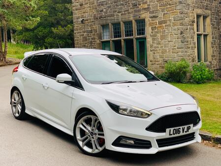 FORD FOCUS 2.0 TDCi ST-2