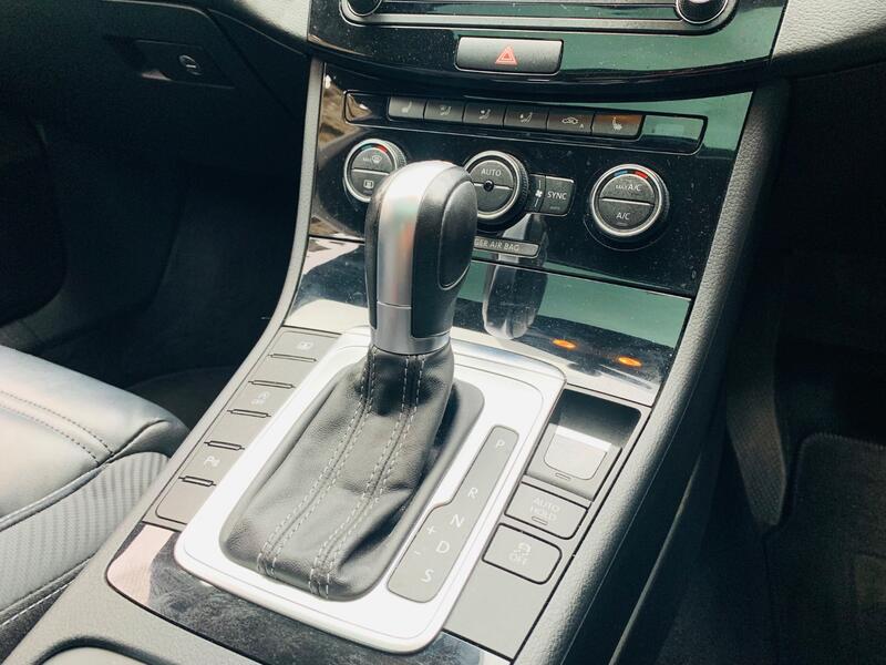 VOLKSWAGEN CC