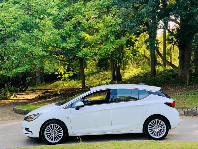 VAUXHALL ASTRA