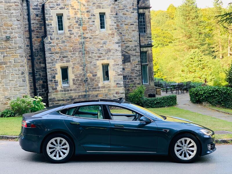 TESLA MODEL S