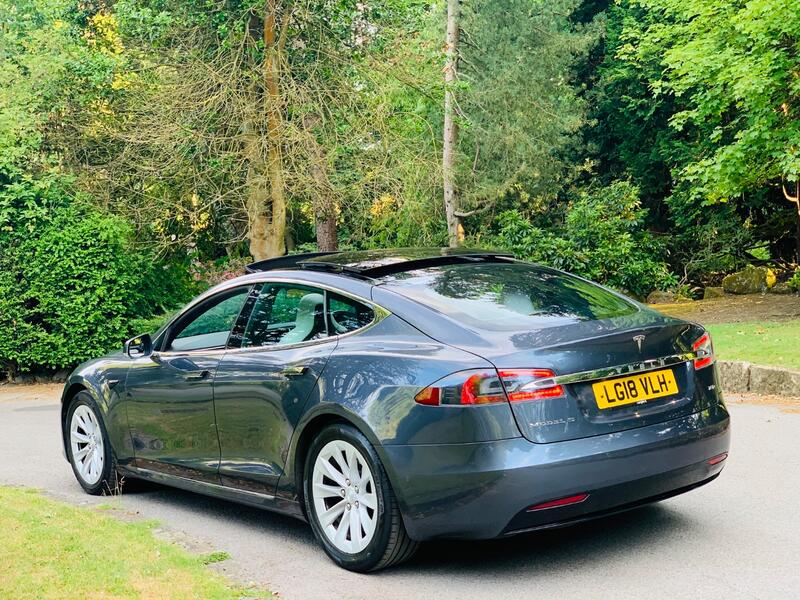 TESLA MODEL S