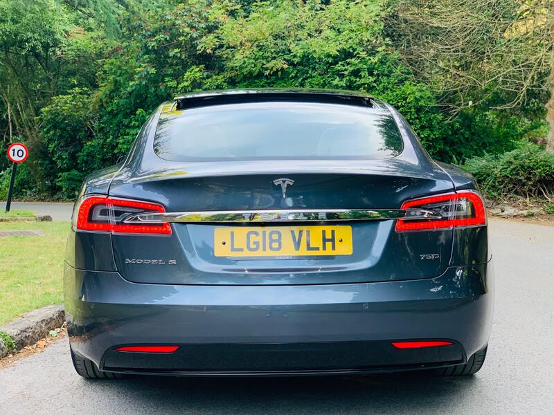 TESLA MODEL S
