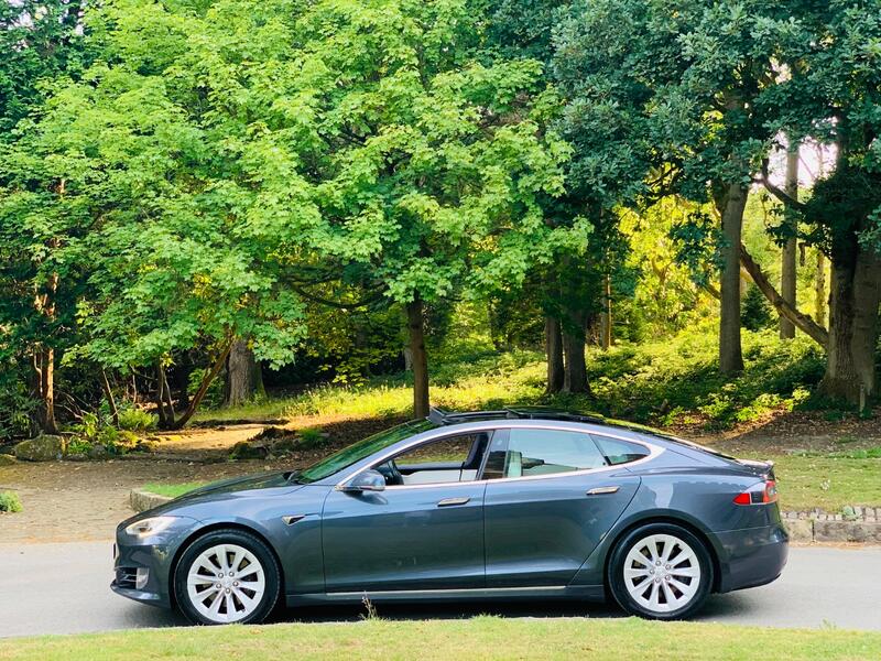 TESLA MODEL S